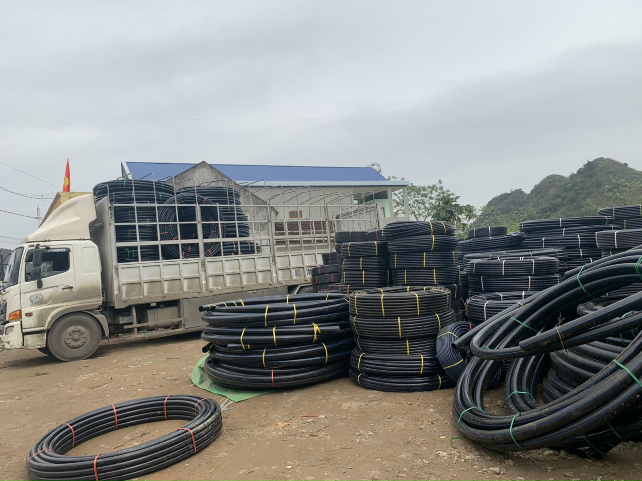 ong-nhua-hdpe-phi-63